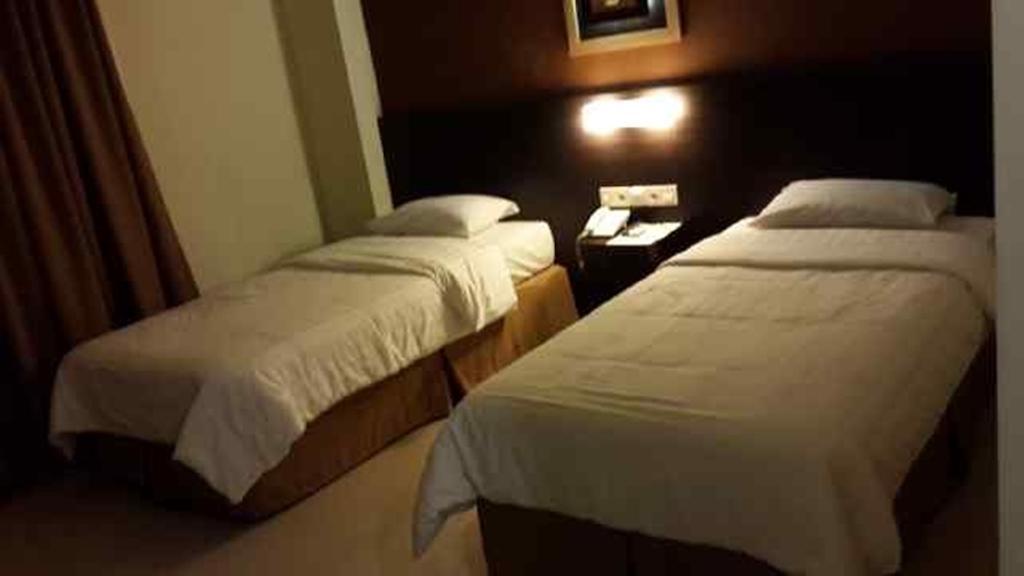 The Waigo Hotel Sorong Dış mekan fotoğraf